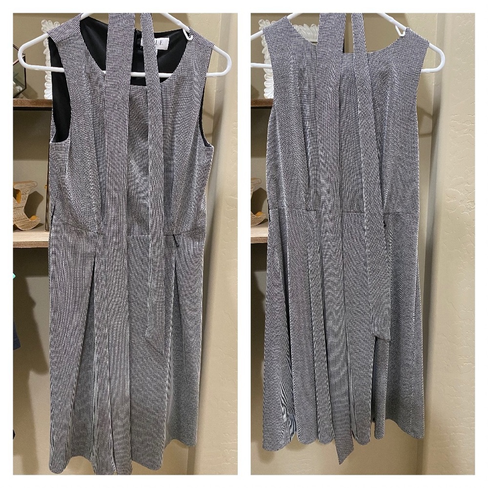 Elle pleated business dress